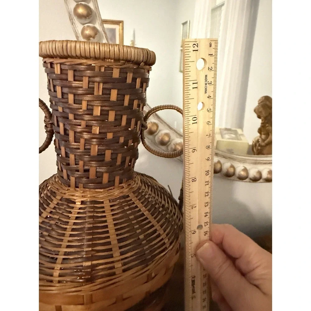 Vintage‎ Handwoven Wicker Rattan Amphora Basket Vase Urn Two Tone Loop Handles